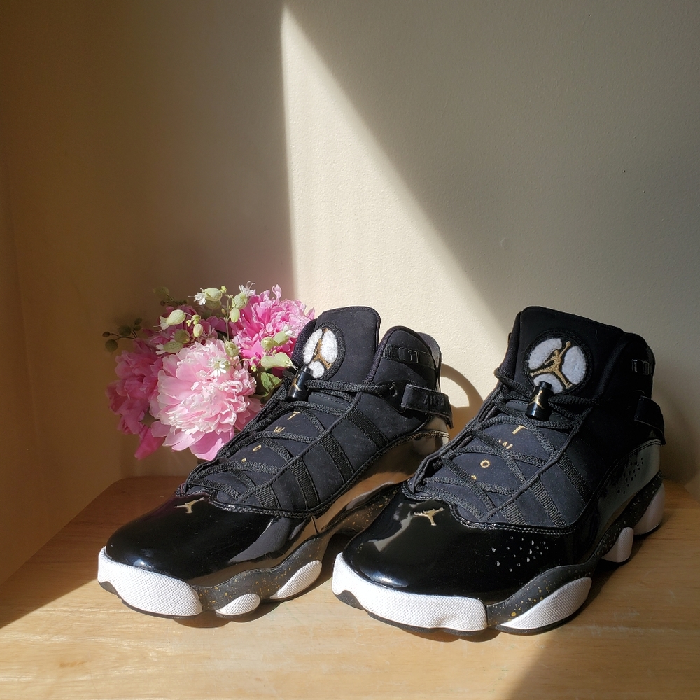 Air Jordan 6 Rings 'Black Metallic Gold'